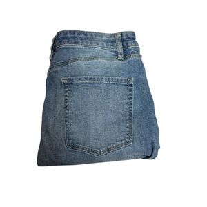 White House Black Market size 8 slim light wash Blue Jeans